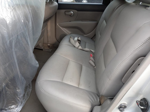 Nissan Livina 1.8 Sl 16v Flex 4p Automatico 2009/2010