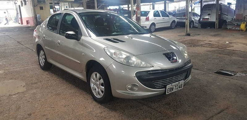 Peugeot 207 Sedan Passion Xr 1.4 8v Flex 4p