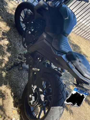 Imagen 2 de 9 de Yamaha Fz 25 Con Agregados De Seguridad Y Confort