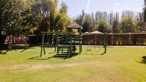 Centro De Eventos Y Deportivo Con Cartera En Venta En Maipú