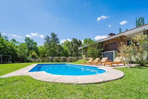 Imagen 6 de 26 de Casa De Campo, Fines De Semana, Semana, Mes. 8 Personas.
