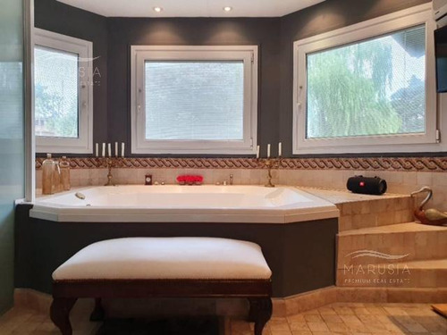 Venta O Alquiler Casa De 5 Dormitorios En Mayling