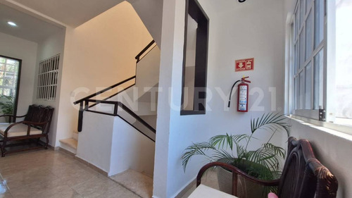 Se Renta Edificio De Departamentos 5ta Avenida Y Calle 26 Playa Del Carmen P4177
