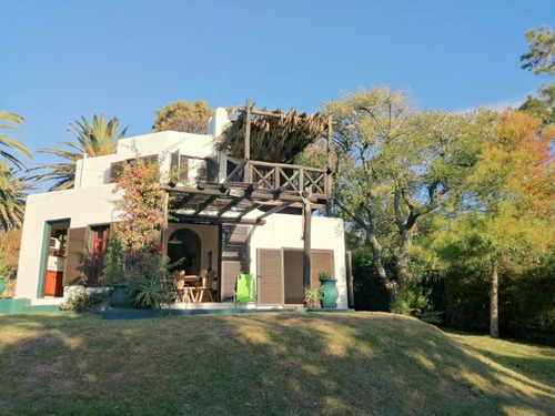 Imagen 5 de 14 de Casa A La Venta Con Vista Al Mar En Piriapolis