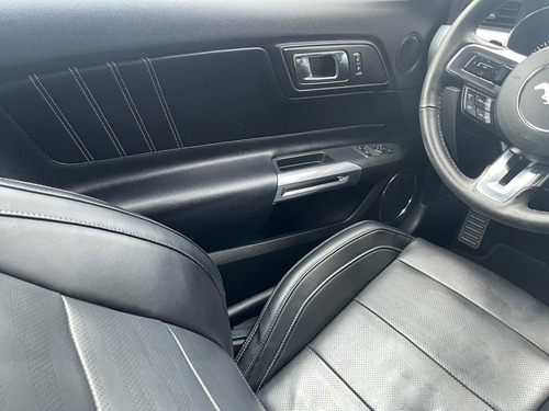 Imagen 8 de 13 de Ford Mustang Gt V8 5.0