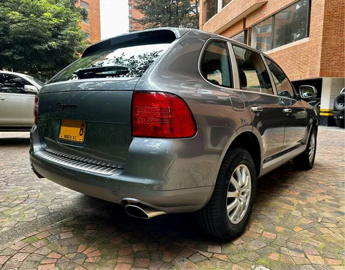 Porsche Cayenne 3.2 V6