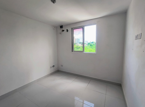 Apartamento En Renta Ubicado En La Av. Hispanoamericana