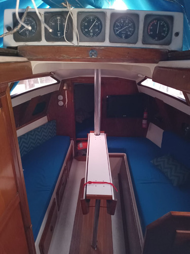Velero Stewart 26
