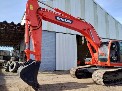 Excavadora Doosan Dx300la