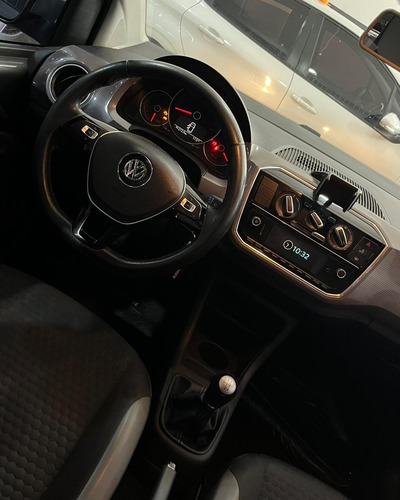 Volkswagen Up! 1.0 Cross Up!