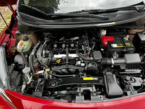 Nissan Versa 1.6 Advance