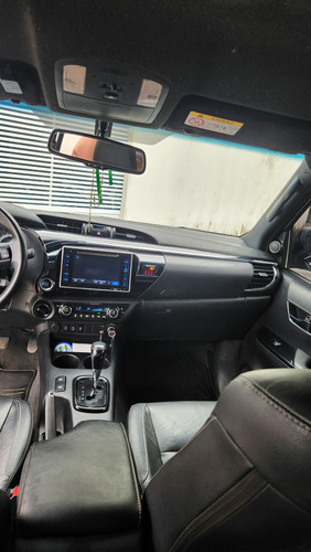 Toyota Hilux 2.8 Tdi Srx Cab. Dupla 4x4 Aut. 4p