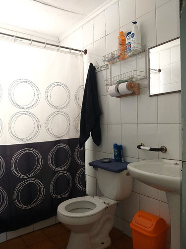Casa De Un Piso Solida Pareo Simple Paradero 12
