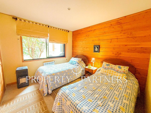 Imagen 15 de 23 de Bella Casa En Pucón En Club De Campo Los Riscos
