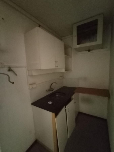 Imagen 8 de 9 de Apartamento -apartamento En Ciudad Vieja, Prox Plaza Zabala!!