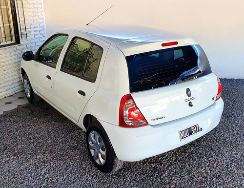 Renault Clio 1.2 Mío Expression Pack Ii Ab 2013