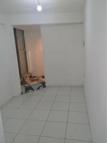2 Cômodos 790$ C/garagem Individual Próx A Estação Itaqua
