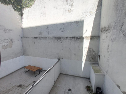 Imagen 4 de 8 de Oficina -oficina En Ciudad Vieja, Prox Plaza Zabala!!