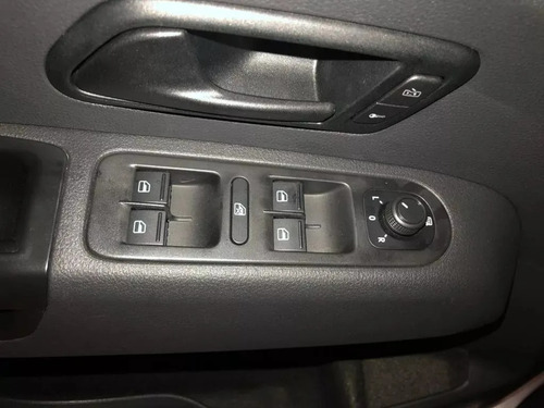 Imagen 6 de 19 de Volkswagen Amarok Trendline 4x2 0km Fisica Tasa 0%
