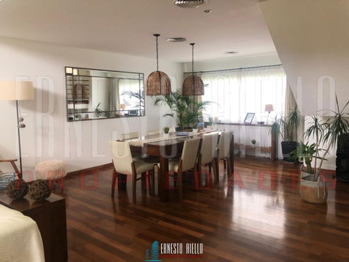 Casa En Venta En Club De Campo Abril