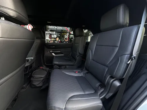 Toyota Sequoia PLATINUM BLANCA 2025