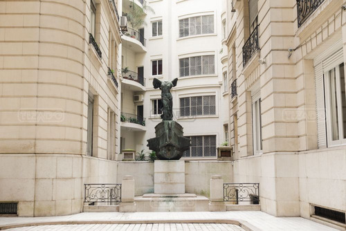 Imagen 4 de 30 de Piso En Venta En Palacio Estrugamou - Esmeralda 1300, Plaza San Martín, Capital Federal