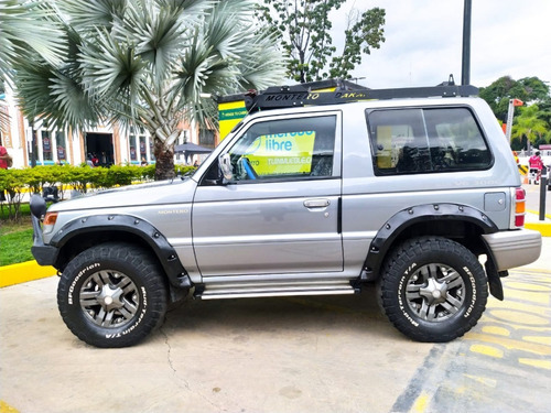 Imagen 3 de 15 de Mitsubishi Montero 1.3