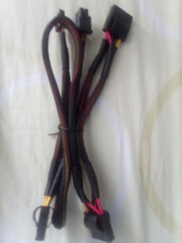 Cable Fuente De Poder Modular Thermaltake. Conectores Molex