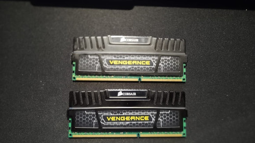 Imagem 1 de 1 de Memoria Ddr3 4gb 1600mhz Corsair Vengeance
