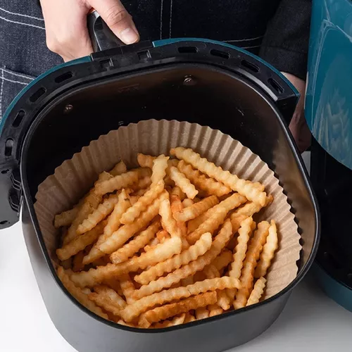 Forma Descartável Quadrada para Air Fryer 16cm 50 UnidadesMaravilhas do  Lar - Forma Descartável Quadrada para Air Fryer 16cm 50 Unidades - Fratelli