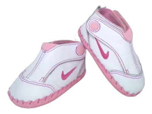 Imagem 2 de 9 de Tenis Bebê Sapatinho Menina
