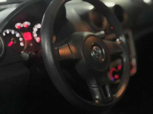 Imagem 12 de 13 de Volkswagen Saveiro 1.6 Mi Total Flex 8v