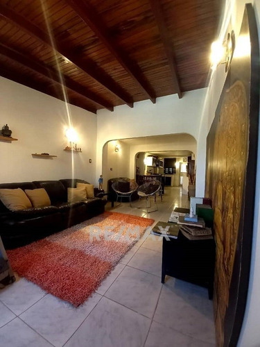 Imagen 2 de 13 de Remax Arena Vende Casa En La Arboleda Nueva Esparta - #remaxarena