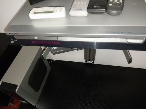 Imagen 7 de 9 de Televisor LG 42 Pulgadas Led Con Base Pared