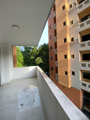 Apartamento Tipo Estudio En Alquiler Para Ejecutivo Ubicado En Urbanizacion El Bosque Residencias Monticello Valencia.st