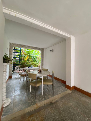 Casa En Venta Urbanización Vista Alegre. La.