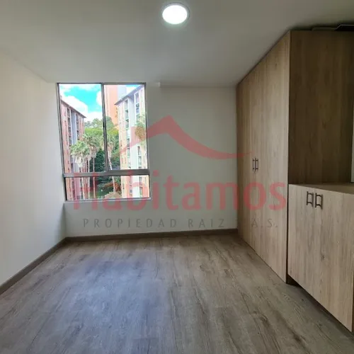 Apartamento En Venta En Medellín - El Poblado Cod 68648