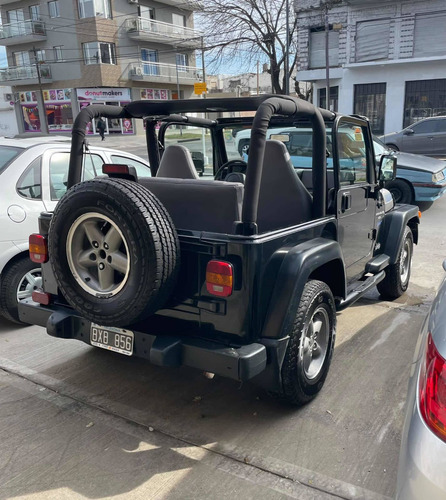 Imagen 14 de 16 de Jeep Wrangler 1998 4.0 Hard Top