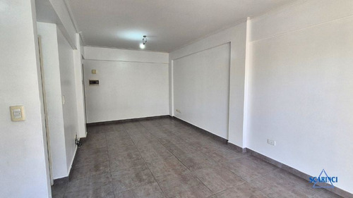 Departamento En Alquiler En Sáenz Peña, Tres De Febrero, G.b.a. Zona Oeste