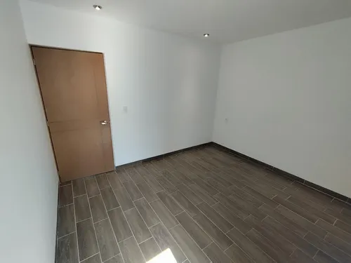 Casa En Venta Con Recamará En Planta Baja Fracc El Cielo León Gto. Zona Norte