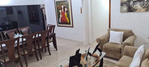 Imagen 3 de 9 de Casa En Venta En Tipuro 2, Villa Jardín, Maturín