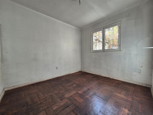 Casa En Venta De 4 Dorm. En Vitacura