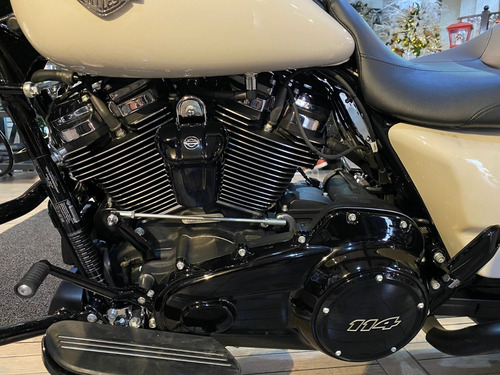 Imagen 2 de 6 de Harley-davidson Street Glide 114