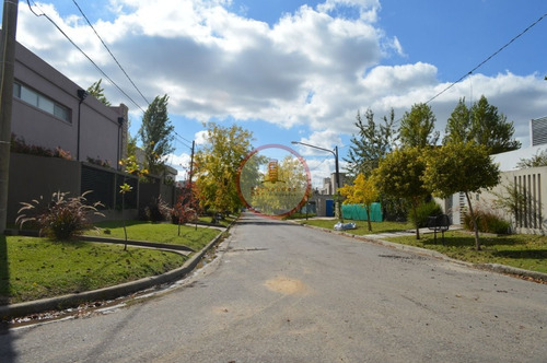 Imagen 3 de 10 de Terreno Lote En Venta Ubicado En Joaquín Gorina, La Plata