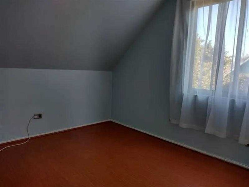 Imagen 13 de 25 de Bella Casa En Condominio En Peñalolen. Lista Para Habitar