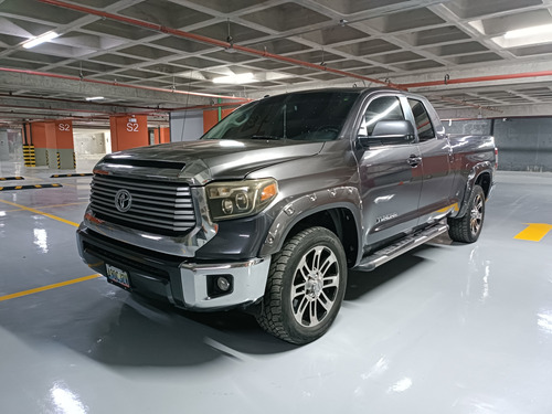 Imagen 1 de 11 de Toyota Tundra Sr5