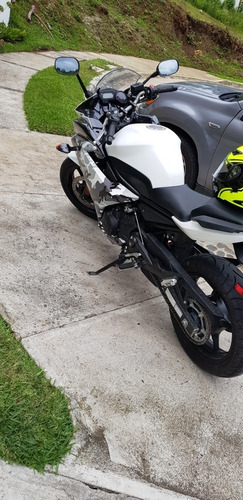 Imagen 8 de 10 de Yamaha Fz6r Año 2009