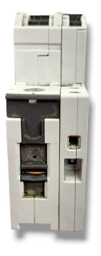 Siemens 5sy4106-8 Mcb D6 Con 5st3010 (Usado)