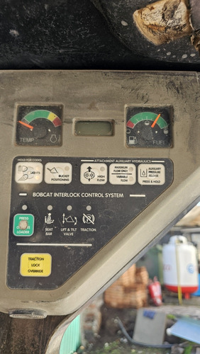 Minicargador Bobcat 773 2001