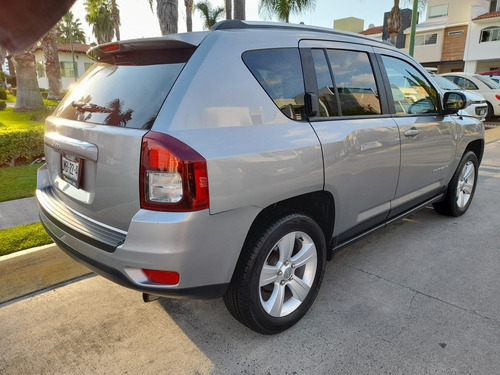 Imagen 8 de 15 de Jeep Compass 2015 2.4 Litude 4x2 At